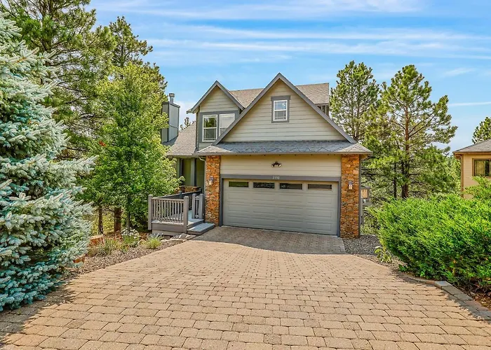 Whispering Pines Ferienhaus *